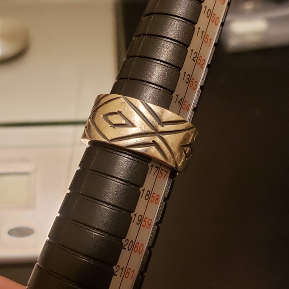 Vintage Sterling Silver Tribal Band Size 8 - 8.6g - Picture 7 of 7